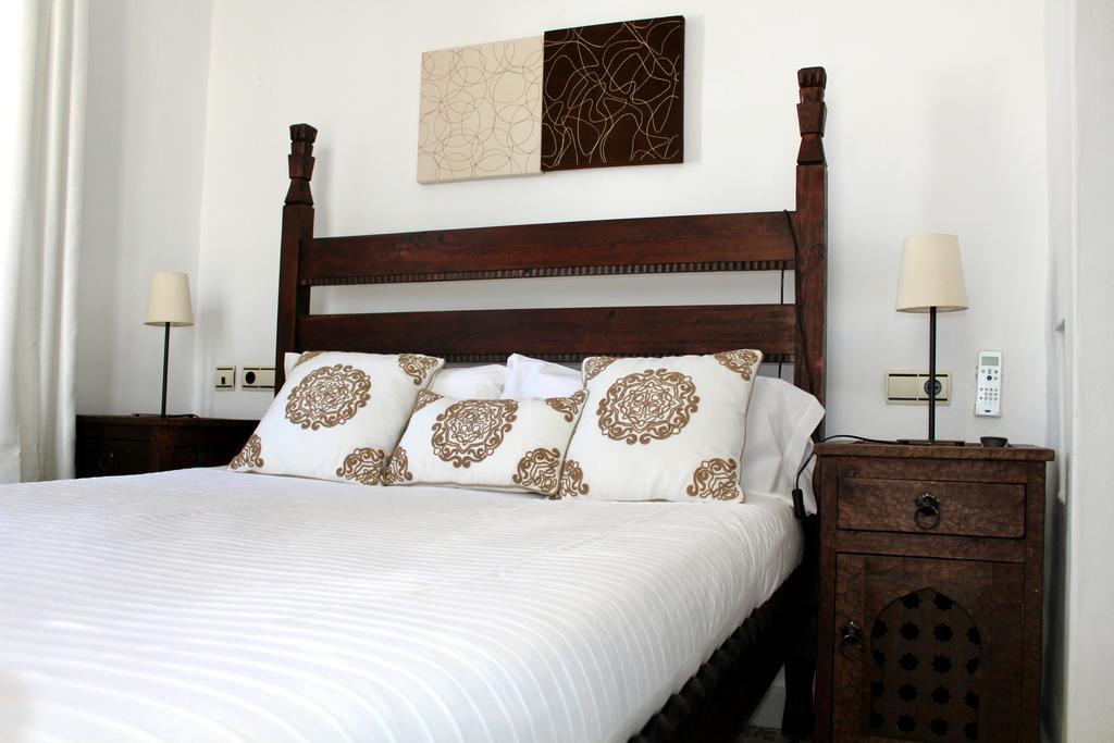 Hostal Extramuros Conil De La Frontera Buitenkant foto
